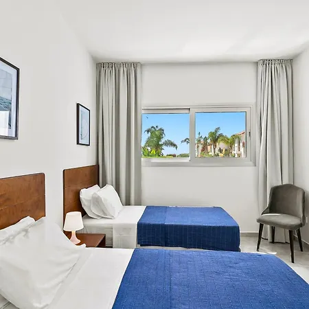 Sea Point * קורל ביי